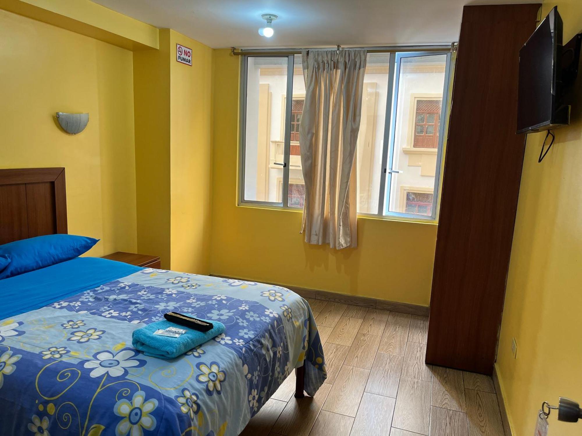 Hotel Residencial Miraflores Loja Dış mekan fotoğraf